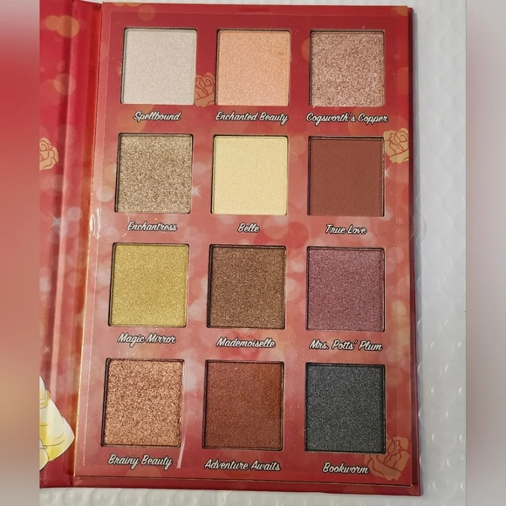 Disney Princess Belle 12 Pan Eyeshadow Palette & Scented Lip Oil